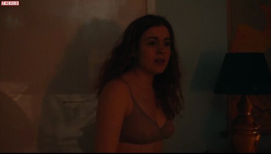 Amy Deasismont leaked photo #9