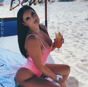 Amy Diamond leaked photo #3