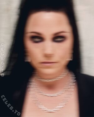Amy Lee (Evanescence) Nude Leaked Photo #3