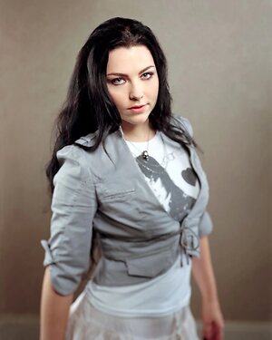 Amy Lee leaked photo #44