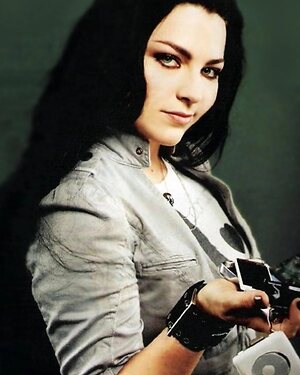 Amy Lee leaked photo #46
