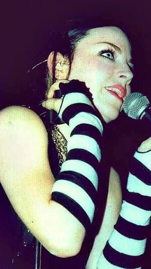 Amy Lee leaked photo #59