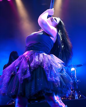 Amy Lee Nude Leaked Photo #83