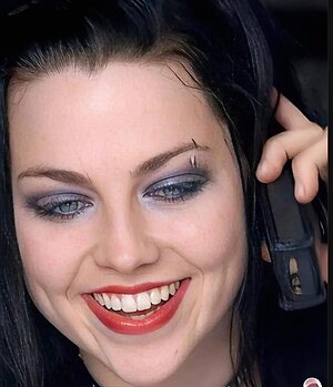 Amy Lee leaked photo #93