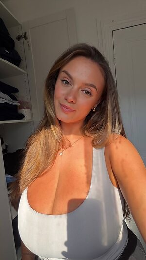 Amy Quesada-Getgood leaked photo #70