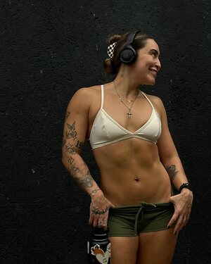 Amy Reis leaked photo #68