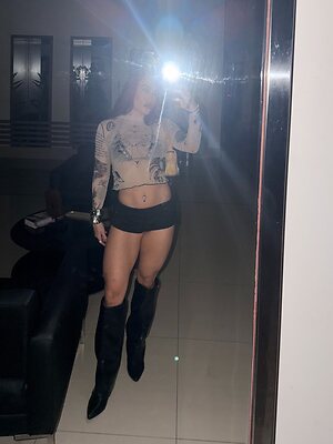 Amy Reis leaked photo #75