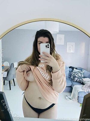 AmyElleStrange Nude Leaked Photo #16