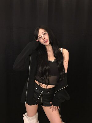 An Yujin leaked photo #29