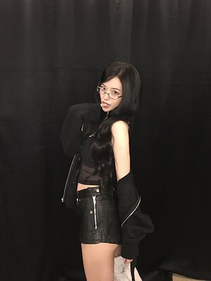 An Yujin leaked photo #32
