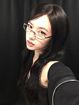 An Yujin leaked photo #36
