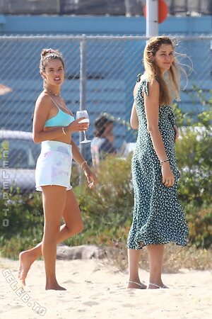 Ana Beatriz Barros Nude Leaked Photo #17
