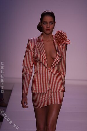 Ana Beatriz Barros leaked photo #52