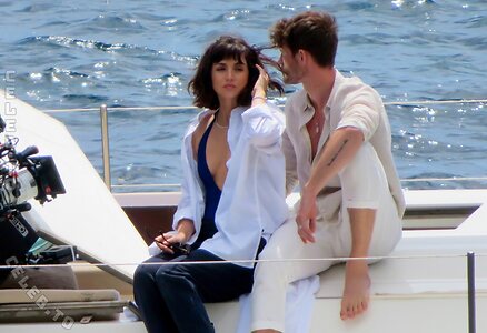 Ana De Armas Nude Leaked Photo #45