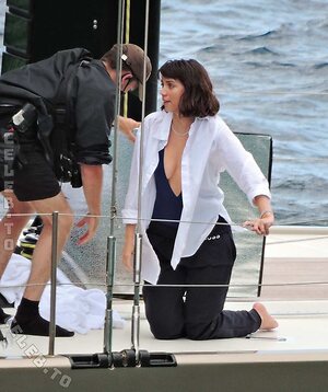 Ana De Armas Nude Leaked Photo #46