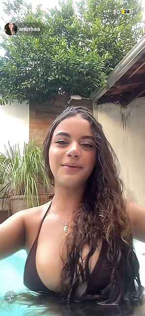 Ana Elisa Nunes leaked photo #2