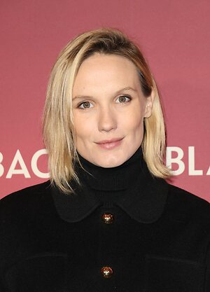 Ana Girardot leaked photos