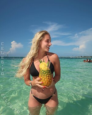 Ana Maria Marković photo