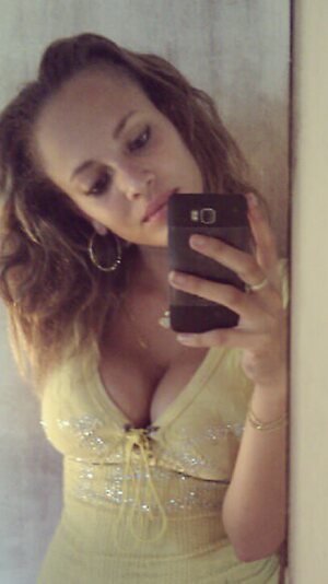 Anais D Nude Leaked Photo #14
