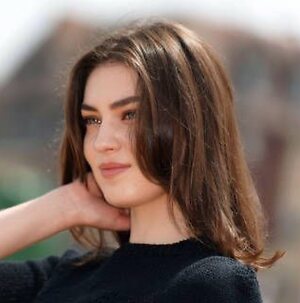 Anamaria Vartolomei leaked photo #41
