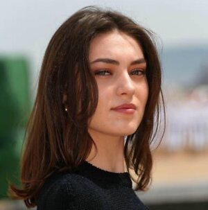 Anamaria Vartolomei leaked photo #42
