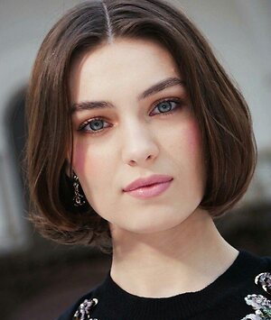 Anamaria Vartolomei leaked photo #46