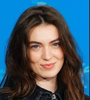 Anamaria Vartolomei