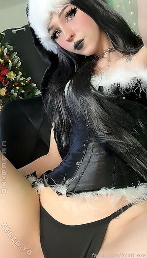 anari.exe Nude Leaked Photo #10