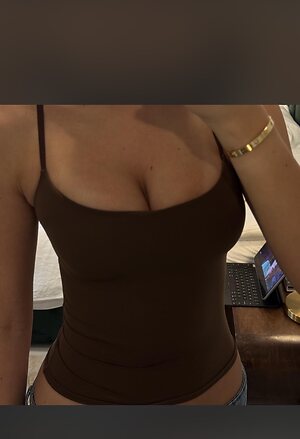 Anasia Sustic leaked photo #13