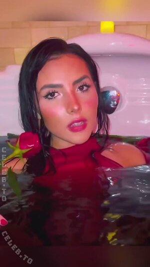 Andrea Botez Nude Leaked Photo #28