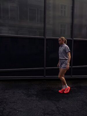 Andrea Rooth leaked photo #7