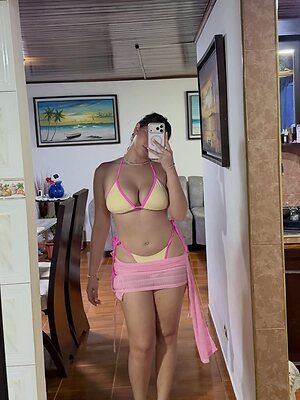 andreinabln leaked photo #17