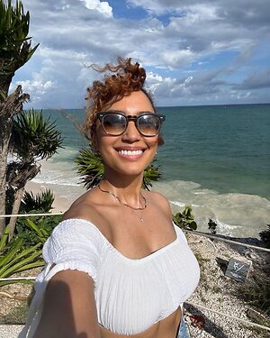 Andy Allo leaked photo #10