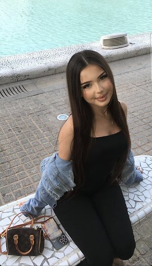aneylyverst leaked photo #69