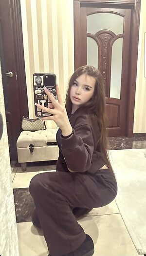 aneylyverst leaked photo #111