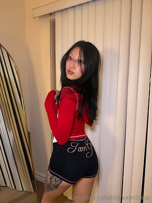 ange_de_miel leaked photo #4