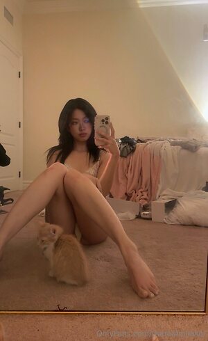 ange_de_miel leaked photo #25