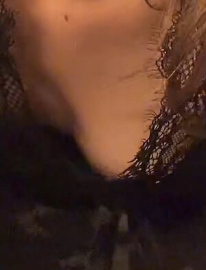 Angel Grimes leaked photo #3
