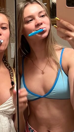 Angel Polikarpova leaked photo #36