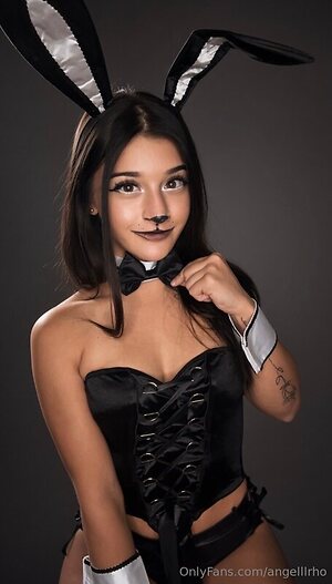 Angel Rhodes leaked photo #19