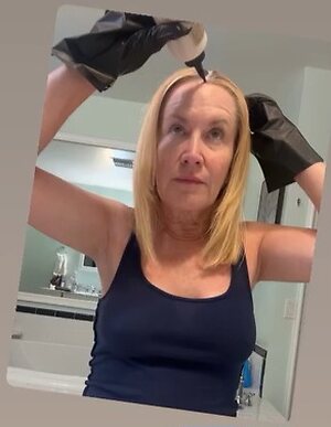 Angela Kinsey leaked photo #2