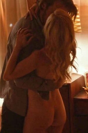 Angela Kinsey leaked photo #10
