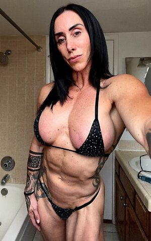 Angela Noury leaked photo #8