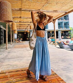 Angela Strolz leaked photo #4