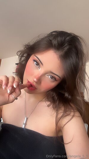 angela_5 leaked photo #17