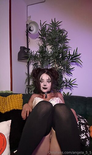 angela_5 leaked photo #2
