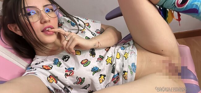angela_5 leaked photo #2