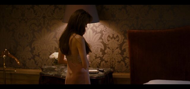 Angelina Jolie leaked photo #110