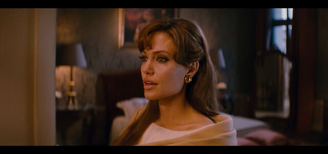 Angelina Jolie leaked photo #118