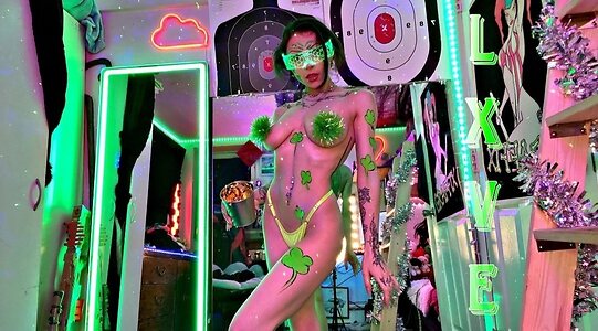 Angelina lxvee leaked photo #18